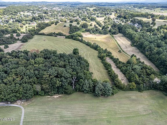 3rd image of Marshall Ln