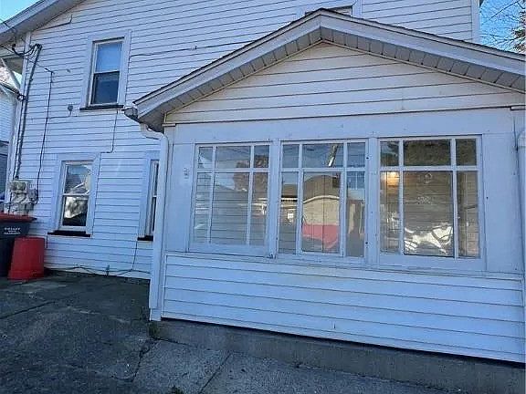 2nd image of 3319 8th Ave