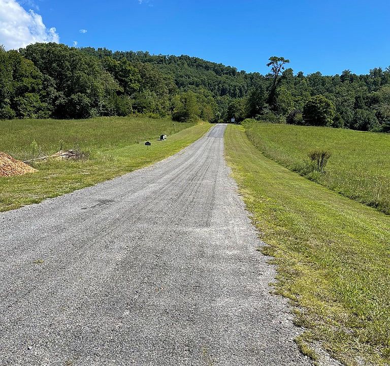 1st image of LOT 12 12m Rdg
