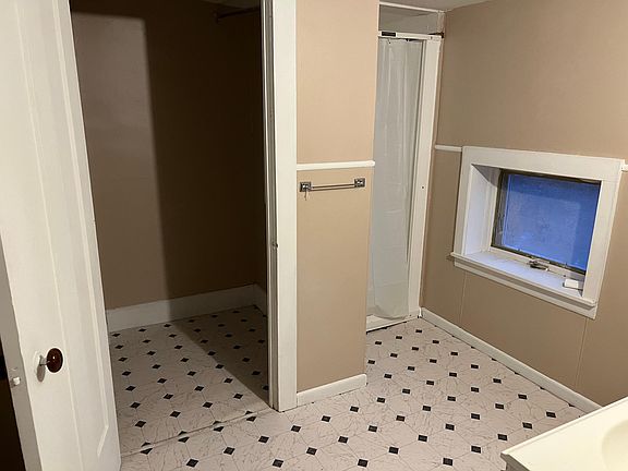 4th image of 66 Main St #3