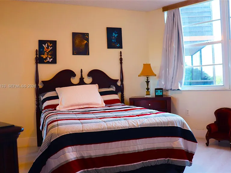900 Saint Charles Pl #316 — Photo 30
