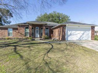 2727 Blackwood Dr, Cantonment, FL 32533