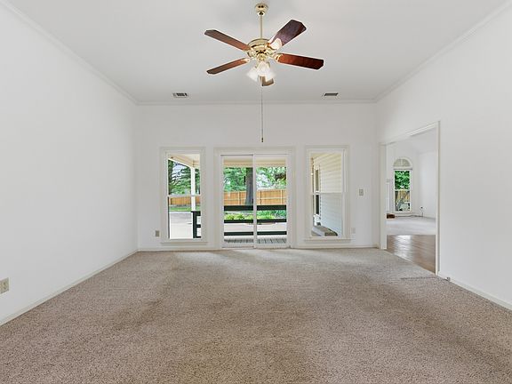 5th image of 5133 Brittany Dr
