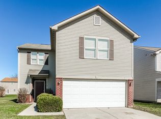 8110 Grove Berry Dr, Indianapolis, IN 46239