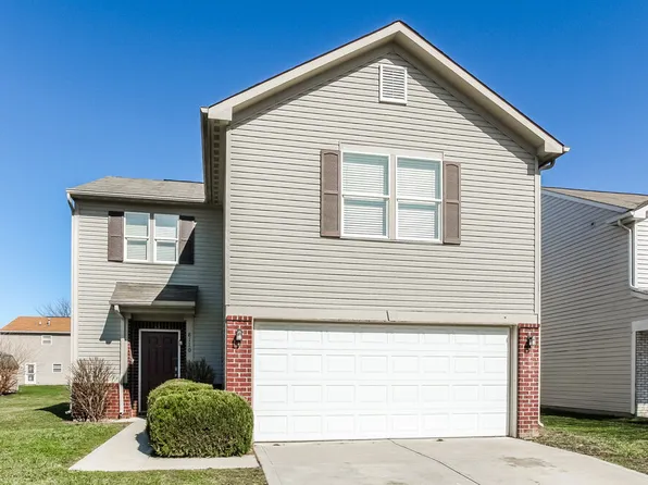 8110 Grove Berry Dr, Indianapolis, IN 46239