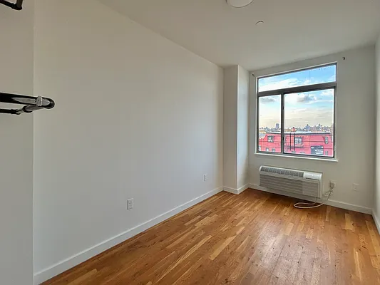 Rented by Arché Nest | media 12