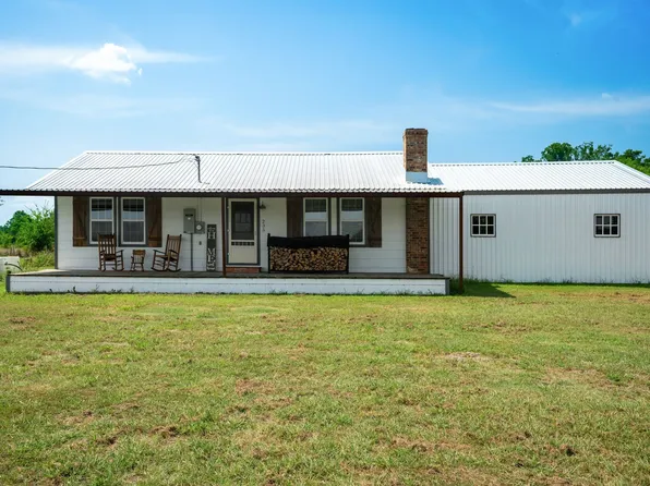 235 County Road 1008, Wolfe City, TX 75496