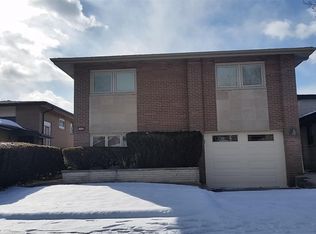 1723 E 92nd St, Chicago, IL 60617