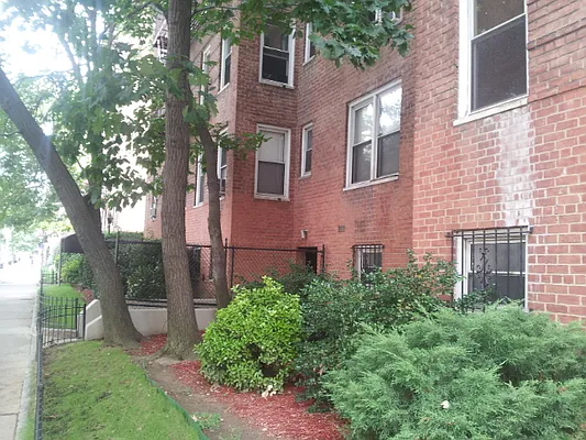 Sold by Gerard Desgranges Realty | media 13