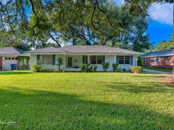 137 Lynn Ave, Fincastle, LA 71105