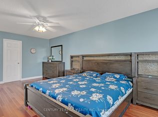 28 Upland Dr, Whitby, ON L1N 8H8