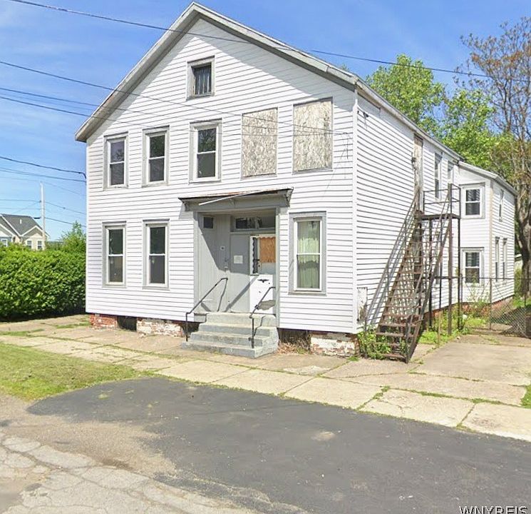1st image of 88 E 2nd St