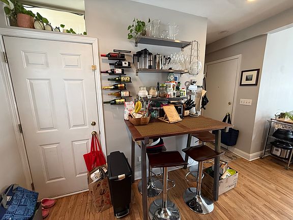 2nd image of 4716 N Bernard St APT 3W