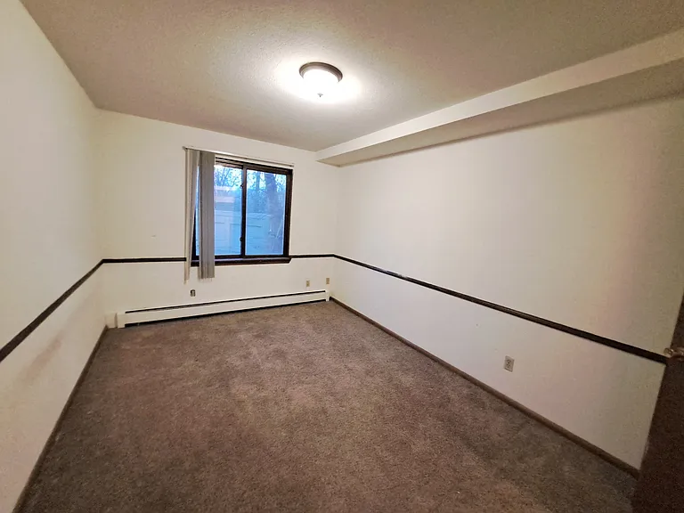 Apache Manor Apartments — Photo 61