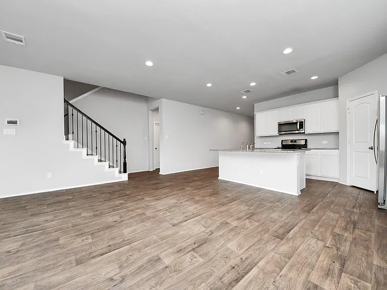 4406 Andorno Dr — Photo 8
