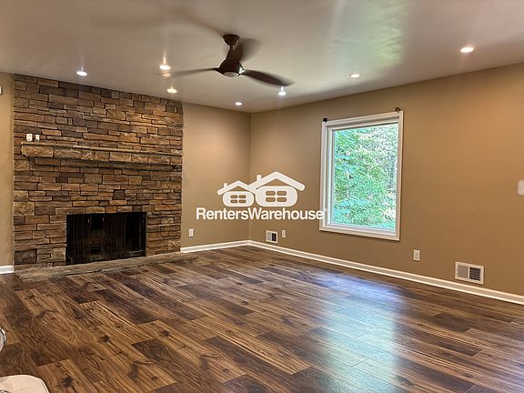 2nd image of 127 S Mill Creek Ct