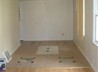 223 Presley Rd, Saint Louis, MO 63137