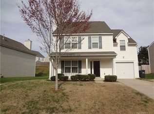 7422 Hidden Creek Dr, Charlotte, NC 28214