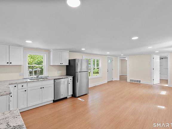 3rd image of 173 Elm Hill Road