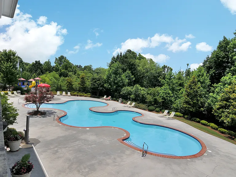 The Reserve at Ivy Creek Apartment Homes — Photo 8
