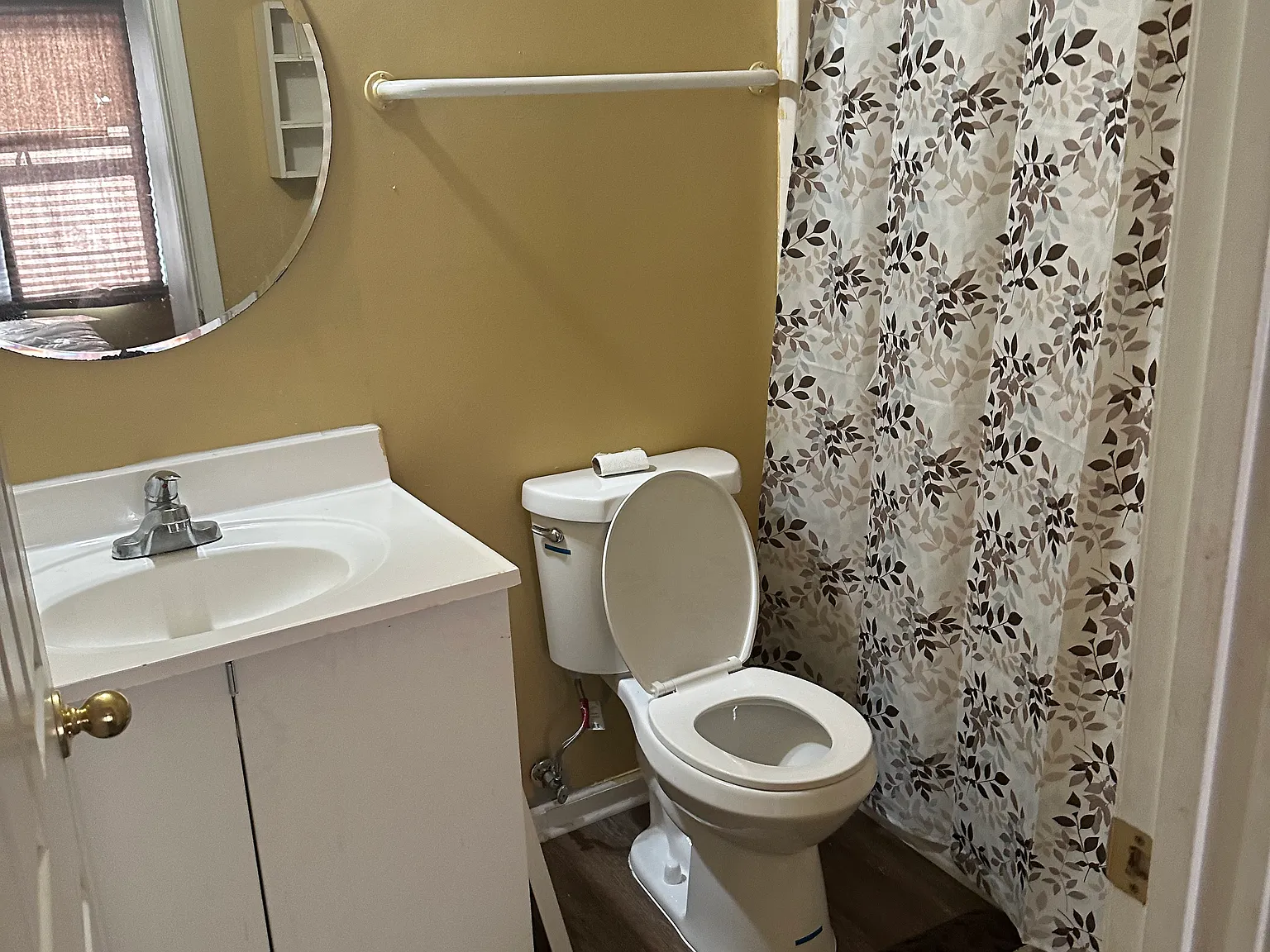 865 Parsons St SW — Photo 2
