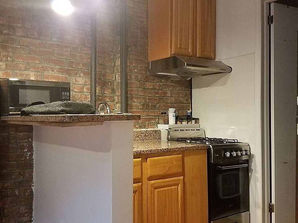 2nd image of 67 Mott St APT 10