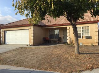 27560 Sutherland Dr, Highland, CA 92346