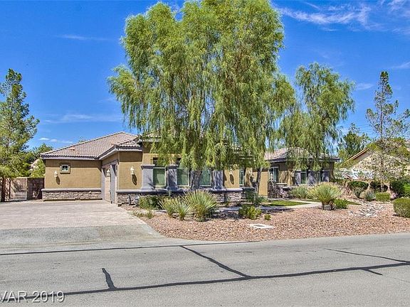 3rd image of 3714 Internet Ave