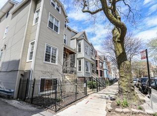 3212 N Kenmore Ave #1JF, Chicago, IL 60657
