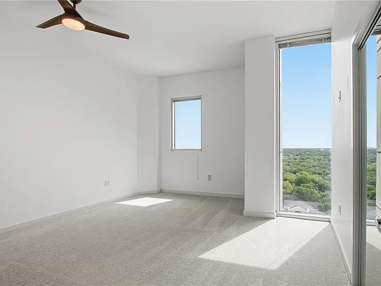 855 Peachtree St NE #1813 — Photo 28