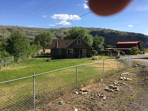 3rd image of 1878 Old Highway 97