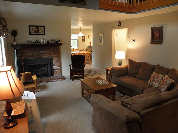 2nd image of 9 Jefferson Dr #53