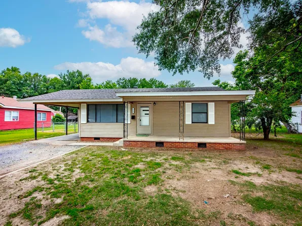 513 NE 1st St, England, AR 72046