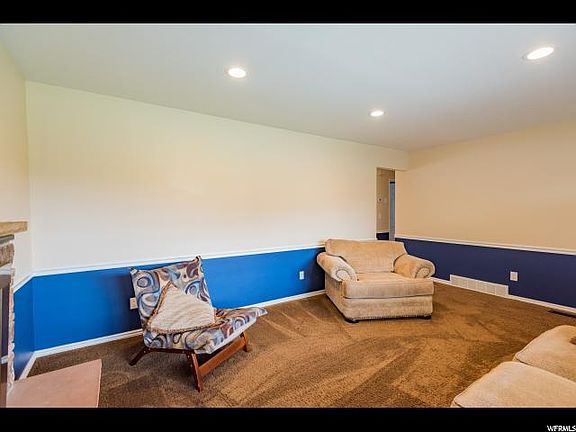 3rd image of 2916 W Alice Way
