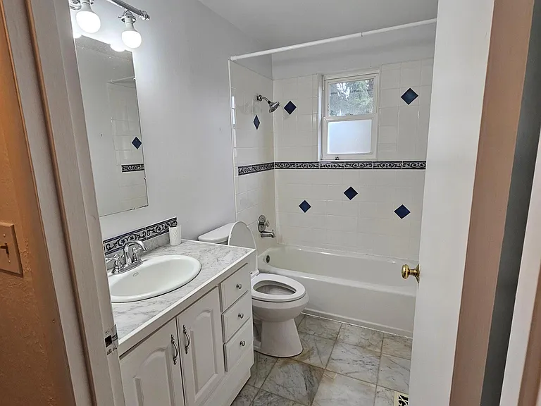 14620 SE Eastgate Dr — Photo 9