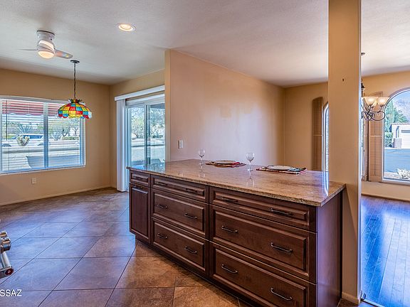 4th image of 2610 N Camino Valle Verde