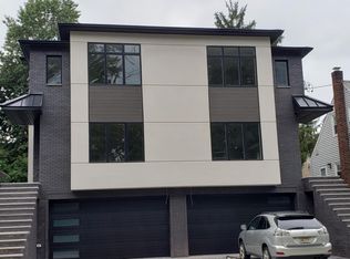 235 5th St UNIT A, Palisades Park, NJ 07650