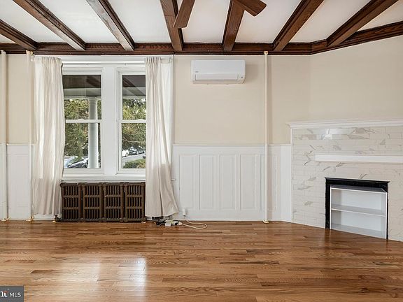 4th image of 3670 Indian Queen Ln #72