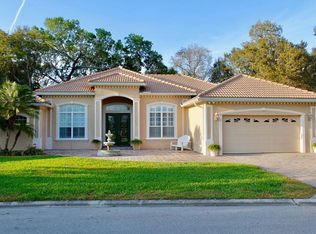 120 Lake Region Cir, Winter Haven, FL 33881