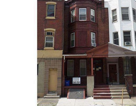 2nd image of 2806 Frankford Ave
