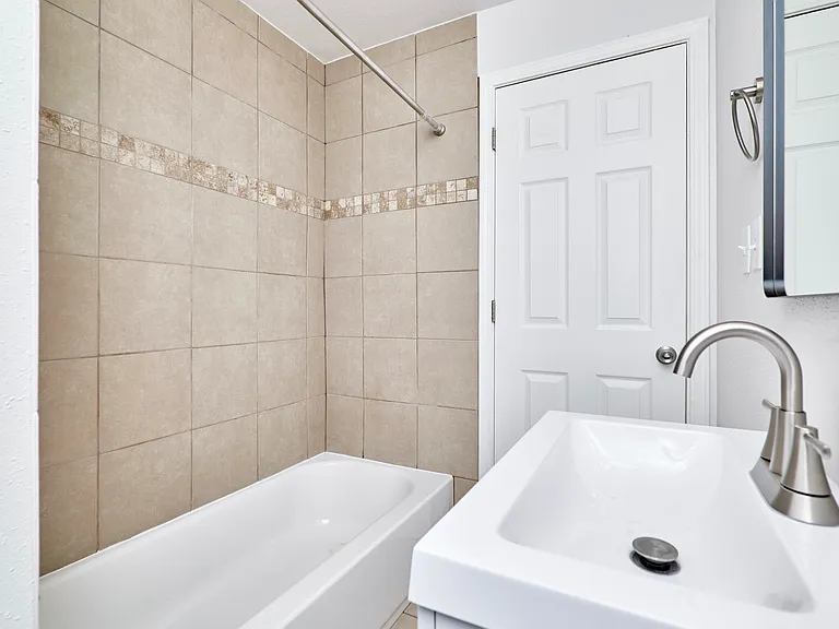3156 Bent Ave #A — Photo 8