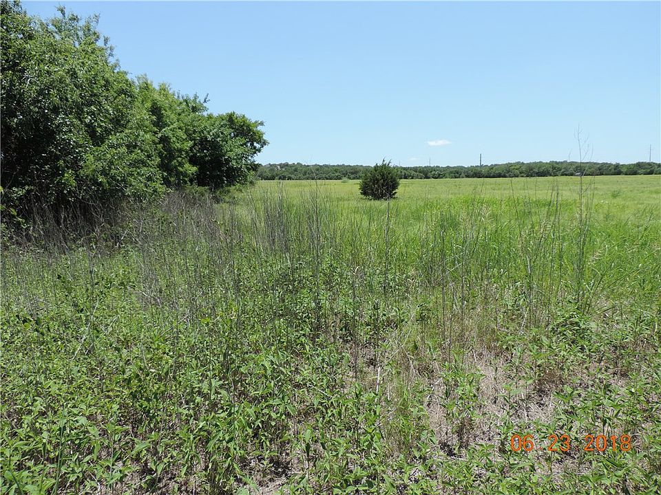 2nd image of 400 County Road 254