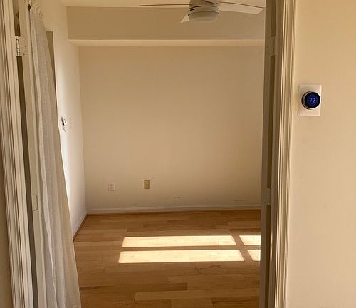 5th image of 4808 Moorland Ln APT 1013