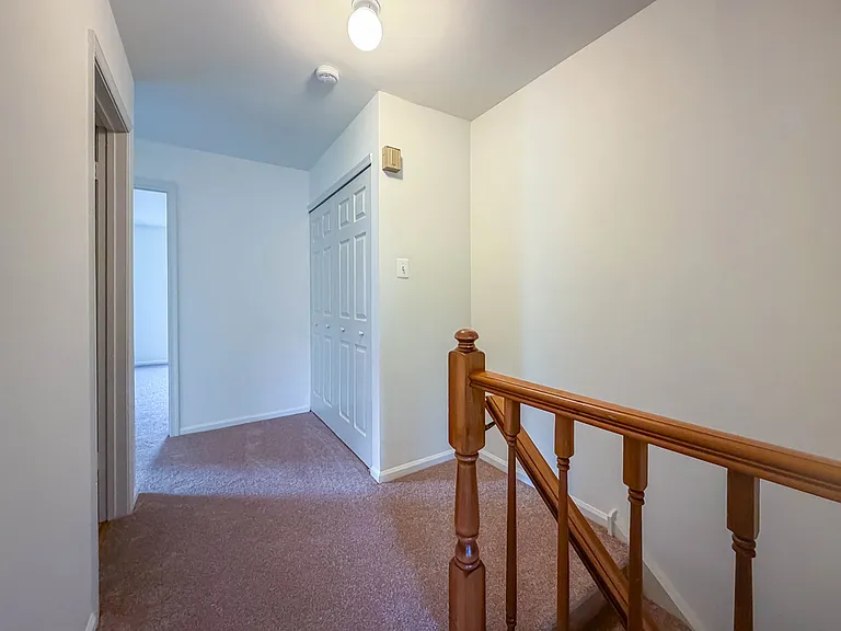 21 Stockton Ct — Photo 28