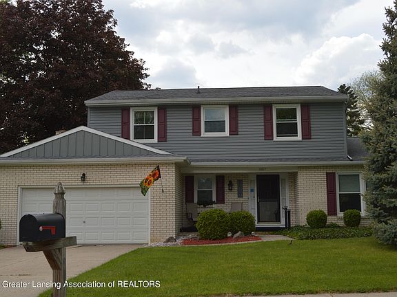2nd image of 5917 Blythefield Dr