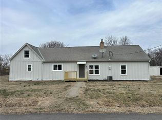 4703 N Hifner St, Independence, MO 64058