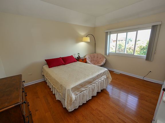 4th image of 4453 Jefferson Dr