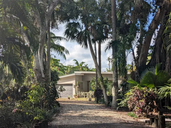 2180 SW 28 Way, Fort Lauderdale, FL 33312