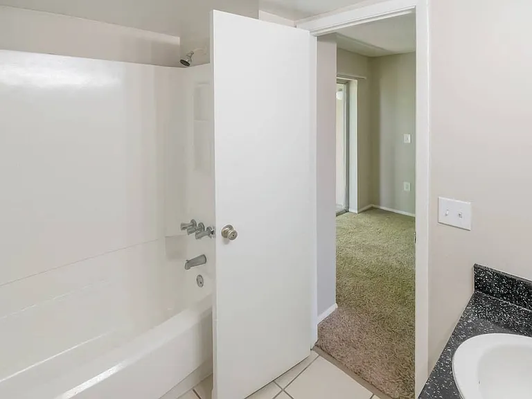 Waterview Crossing Apartments — Photo 50