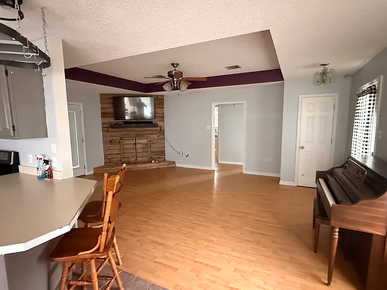 143 Richland Dr — Photo 12